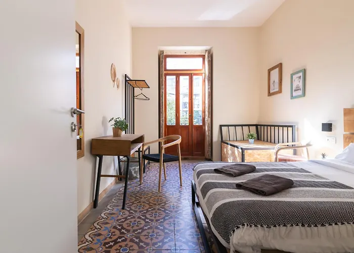 Bird House Alojamento de Acomodação e Pequeno-almoço Valência