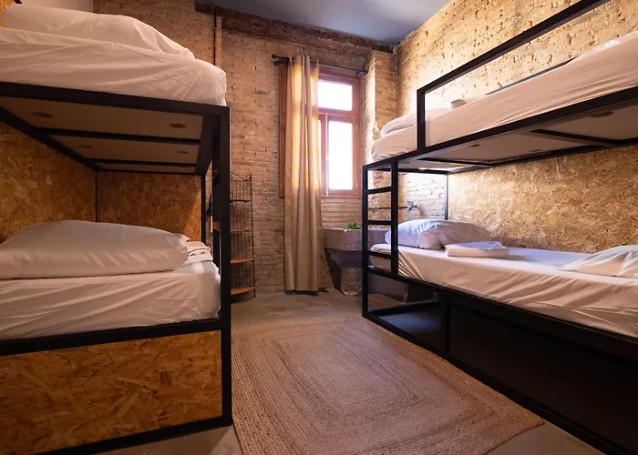 Bird House Alojamento de Acomodação e Pequeno-almoço Valência