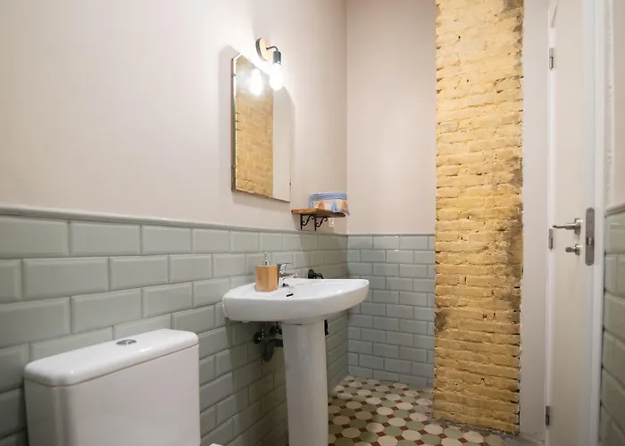 Alojamento de Acomodação e Pequeno-almoço Bird House 3*