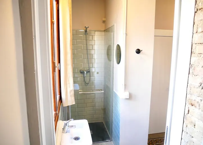 Alojamento de Acomodação e Pequeno-almoço Bird House