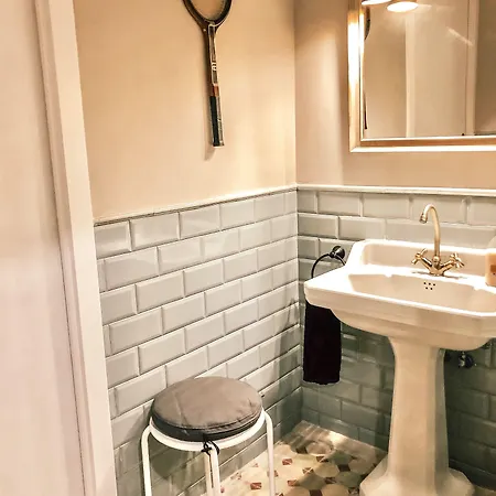 Bird House Nocleg ze śniadaniem