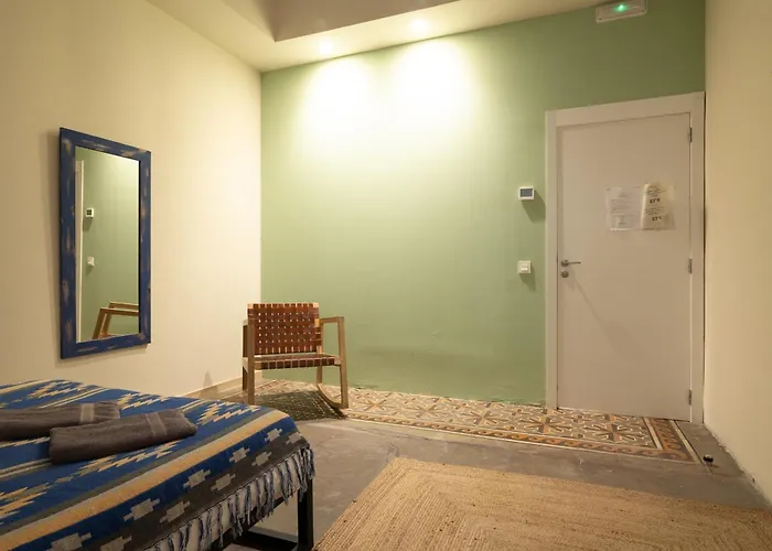 Bird House Valensiya