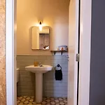 Bird House Bed & Breakfast Valencie