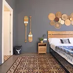 Bed & Breakfast Bird House Valencia
