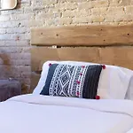 Bed & Breakfast Bird House Valencie
