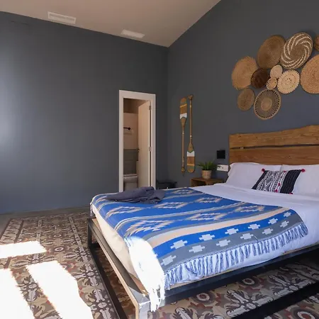 Bed and breakfast Bird House Valencia