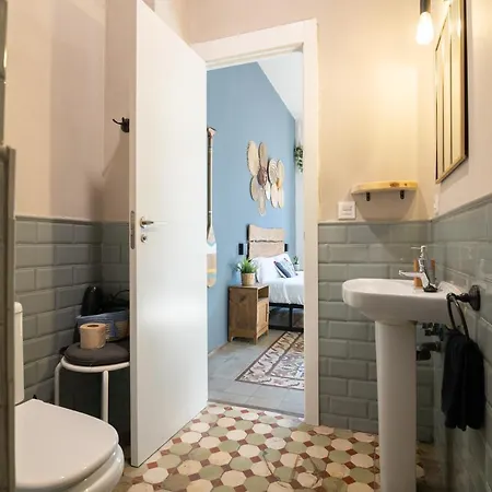 Bed and breakfast Bird House 3*