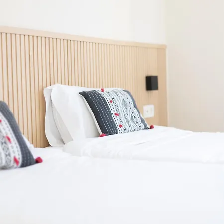 Bird House Bed and breakfast